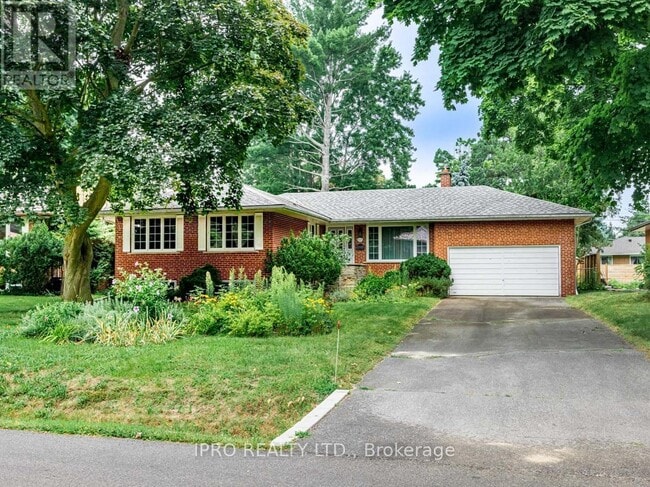 Building Photo - 3525 Enniskillen Cir