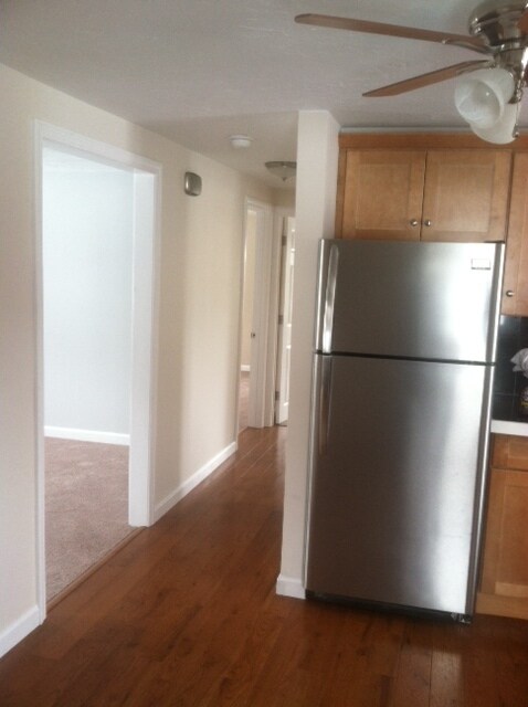 Kitchen to Hall - 51 Holiday Ave