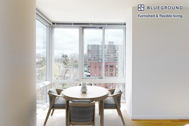 Building Photo - 27 Barker Ave