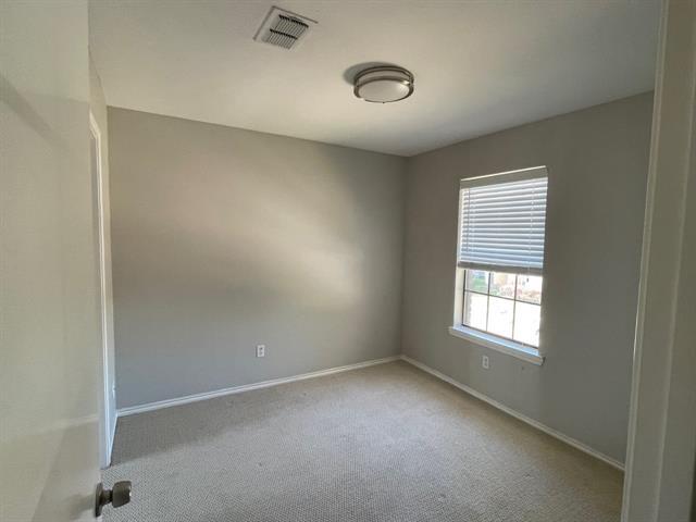 Building Photo - 2153 Falcon Ridge Dr