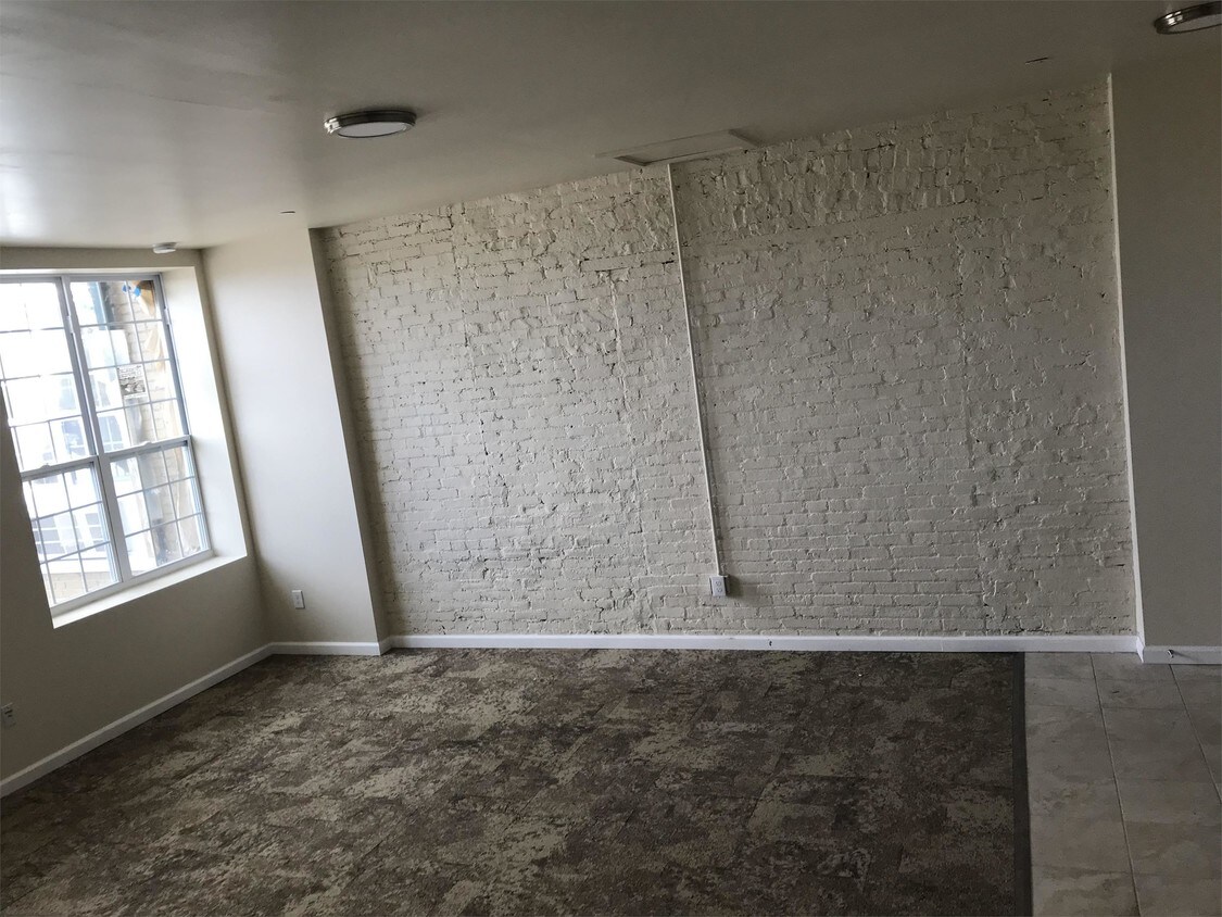 1949 S 5th St Unit 202, Allentown, PA 18103 Apartment for Rent in