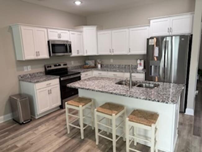 Building Photo - Salty Mermaid - Wonderful winter rental