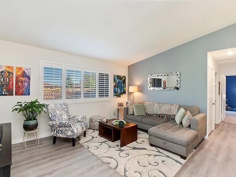 Foto principal - 31200 Landau Blvd