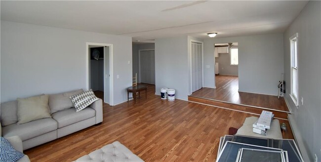 Foto del edificio - 184 Shore Rd