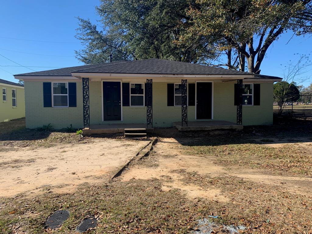 Primary Photo - 305 Flintside Dr
