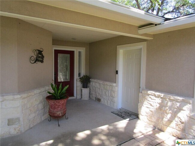 Foto del edificio - 1108 Canyon Dr
