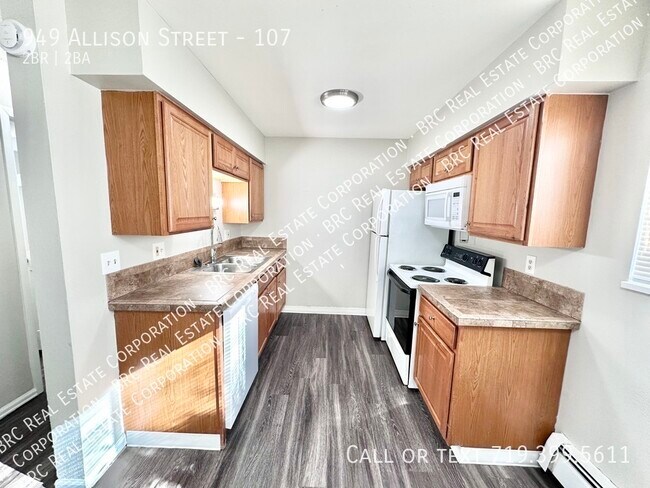 Building Photo - 949 Allison St