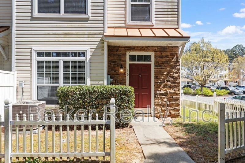 Primary Photo - 11731-101 Mezzanine Drive