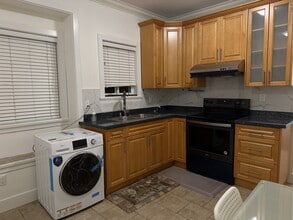 Building Photo - 7519 14th Ave