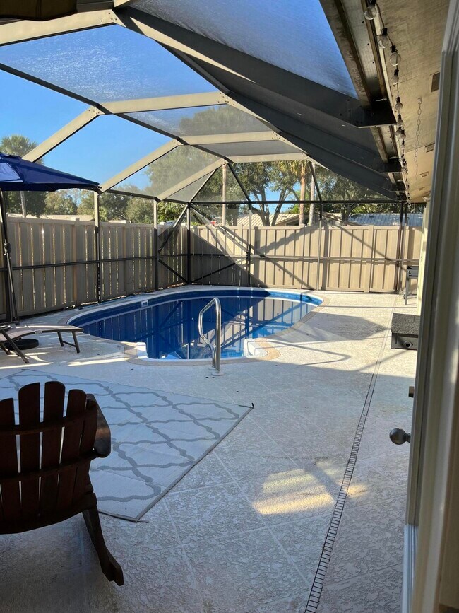 Foto del edificio - 5256 Eagle Lake Dr