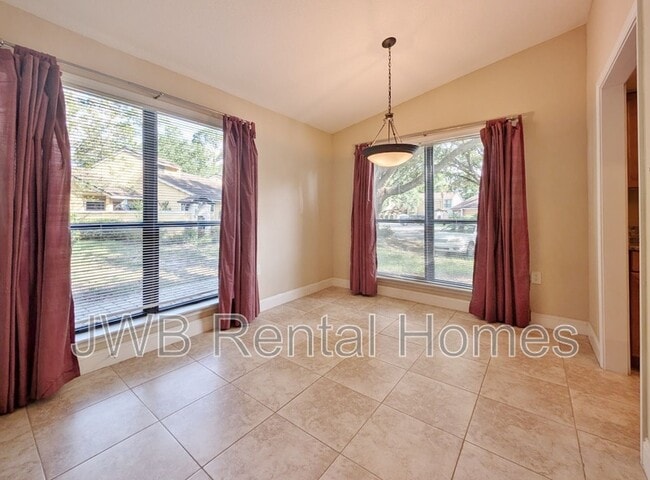 Building Photo - 763 Driftwood Cir