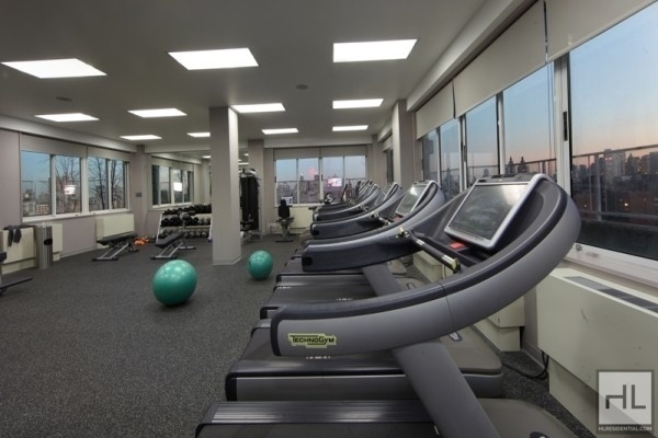 Building Photo - No Fee The Pinnacle of Upper West Side Liv...
