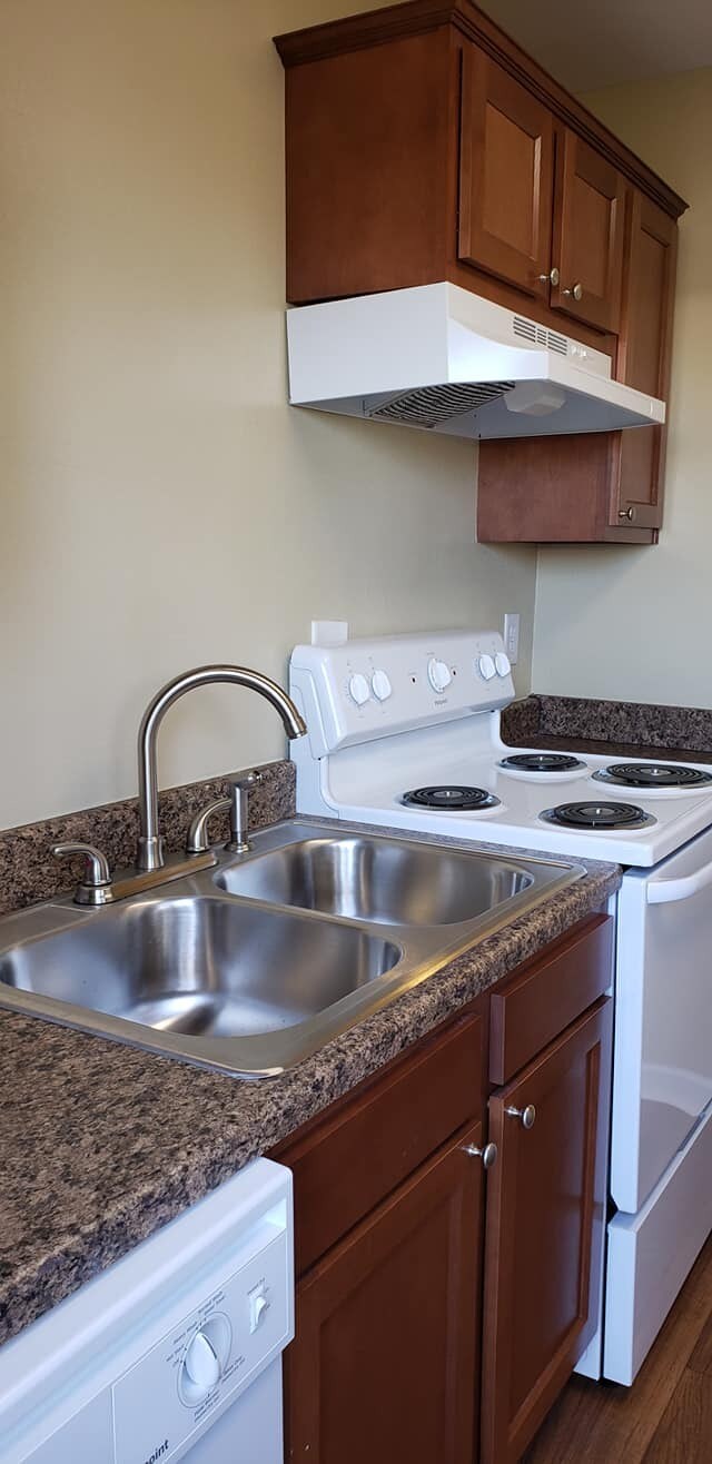 Cocina de lujo I - Foxwood Apartment Townhomes