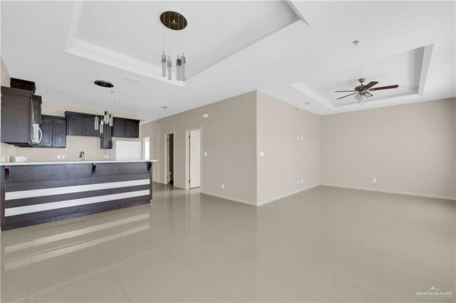 Building Photo - 15 S K Center St