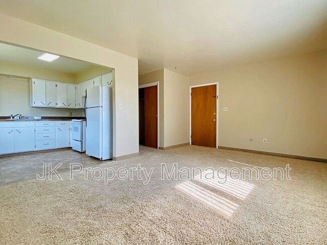 Foto del edificio - 2100 4th St NE