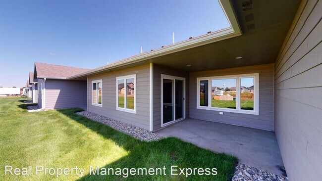 Building Photo - 3 br, 2 bath House - 315 S Granite Ave
