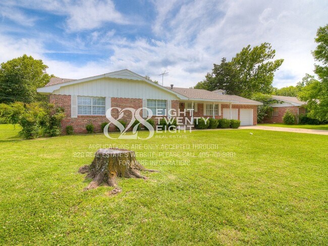 Foto del edificio - COMING JULY 2026! Prelease Now! Beautiful 4 bed/2.5 bath Single Family Home on a Corner Lot in No...