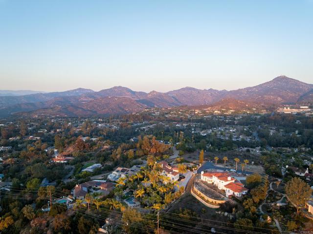 Foto del edificio - 16110 Lakeview Rd