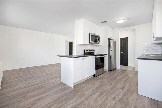 Photo du bâtiment - Kennedy Road Apartments