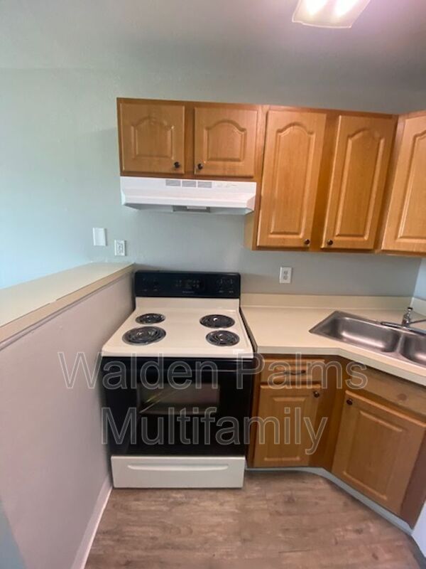 Foto del edificio - 4712 Walden Cir