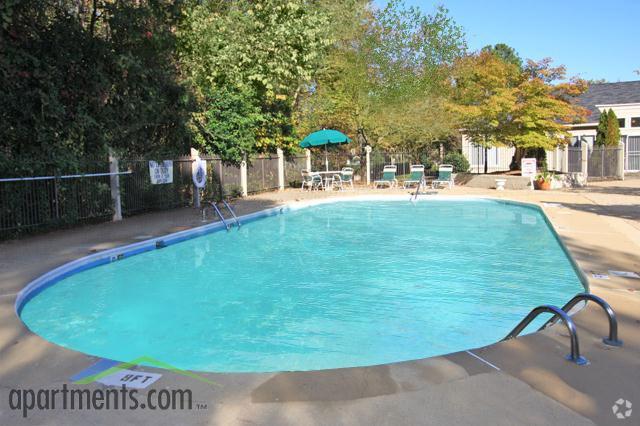 Refreshing Pool - Stonewood Apartments