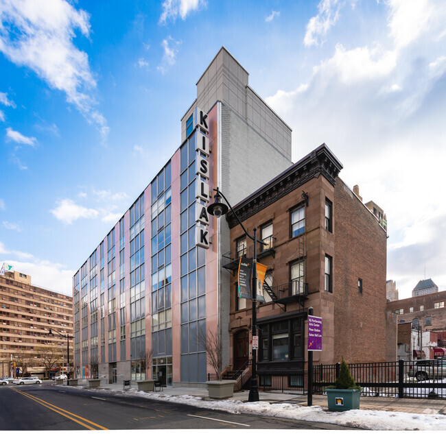 Kislak Building and Attached Brownstone - Kislak