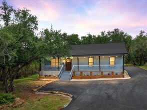 Building Photo - 408 Breezing Ln