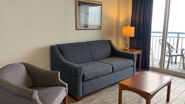 Foto del edificio - 2300 N Ocean Blvd