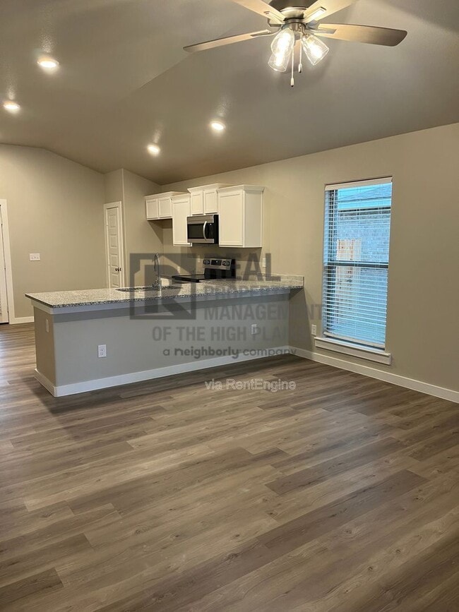 Foto del edificio - 5007 Stoney Fork St