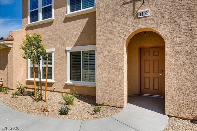 Building Photo - 845 Pantara Pl