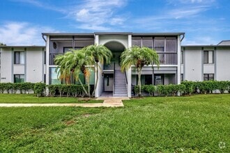 Building Photo - 1002 Green Pine Blvd
