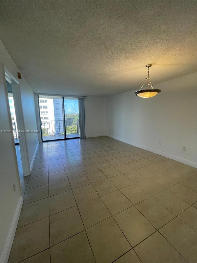 Foto del edificio - 1 bedroom in North Miami FL 33162