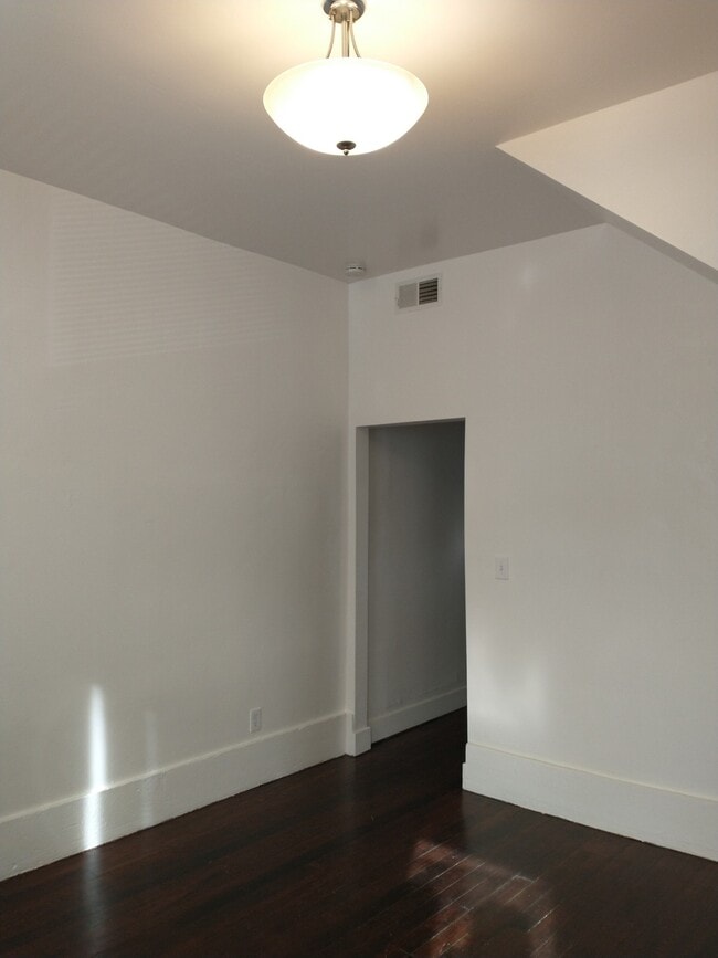 Building Photo - 1688 12th St
