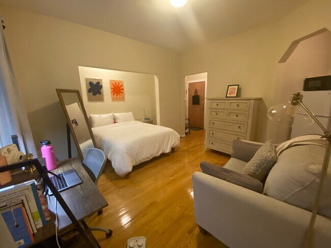 Foto del edificio - 38 Hemenway St