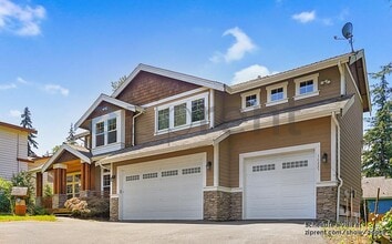 Building Photo - 16225 Simonds Rd NE