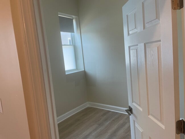 Bedroom - 2074 Morris Ave