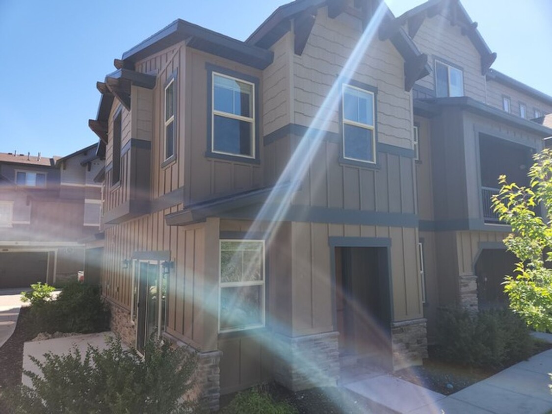 Foto principal - Convenient Park's Edge Townhouse