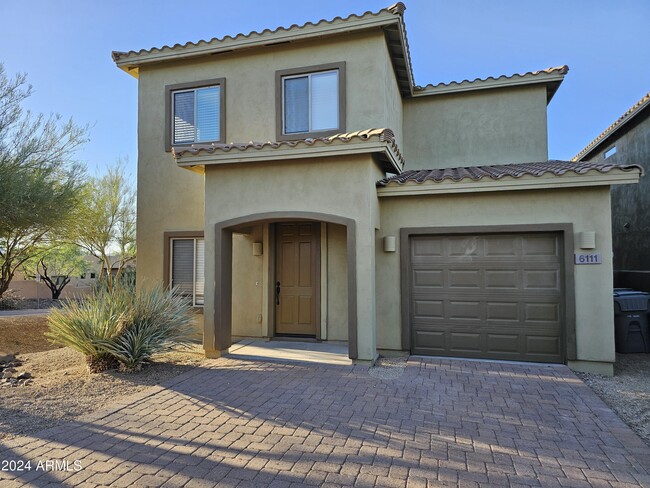 Building Photo - 6111 E Knolls Way