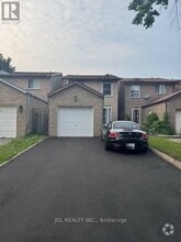 Building Photo - 6 Maitland Dr