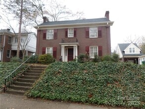 Building Photo - 1614 Dilworth Rd E