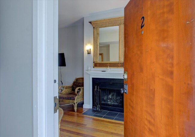 Foto del edificio - 1118 F St NE