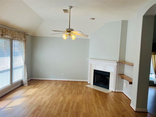 Foto del edificio - 310 Annes Way