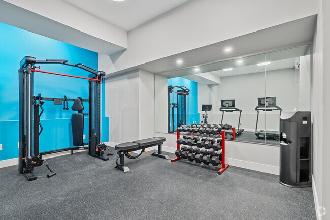 Fitness Center - Lakeside of Cheshire