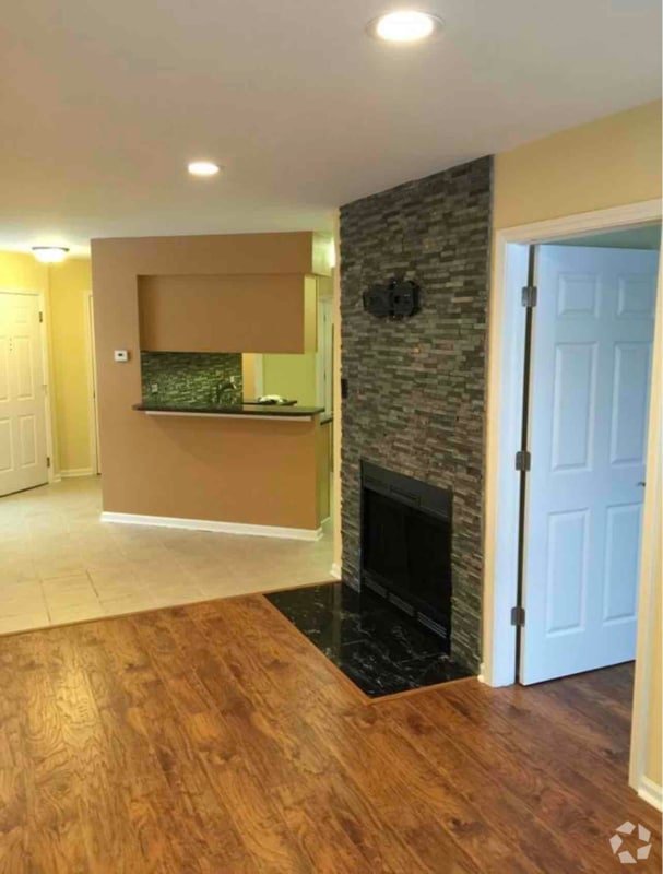 Building Photo - 1225 Wyndham Ct