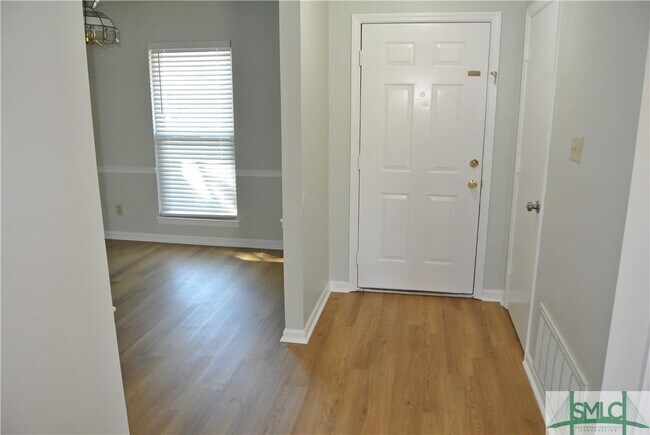Building Photo - 29 Rivers Bend Dr
