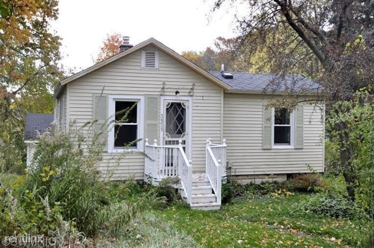 Primary Photo - 3535 Barnard Ave