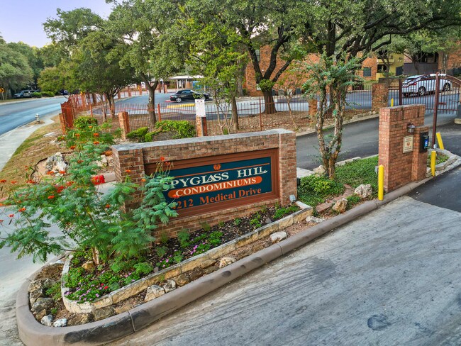 Building Photo - Move-In Special. Half off the 1st month’s rent