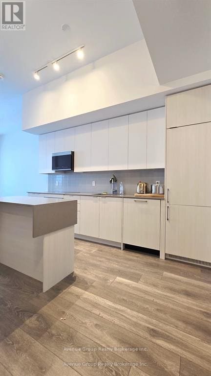 Building Photo - 2489 Taunton Rd