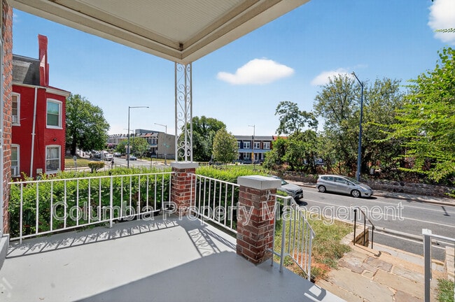 Photo - 3523 Warder St NW House