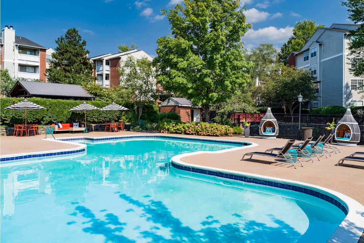 Halstead Fair Oaks Apartments 12105 Polo Dr Fairfax, VA